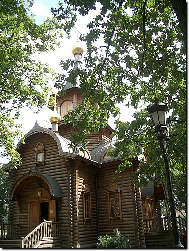 IMGP0745_woodwn russian orthodox.JPG